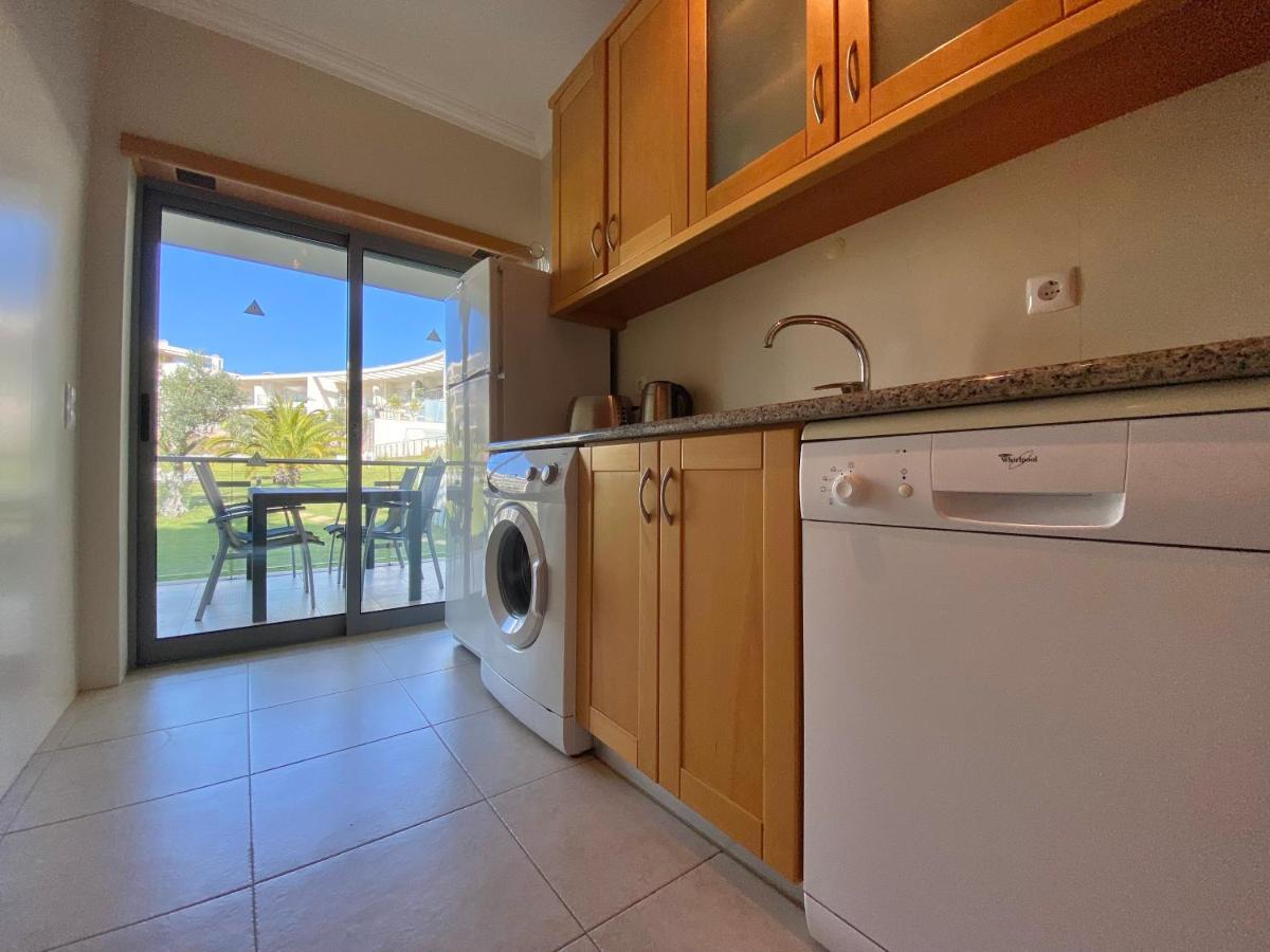 Charmant Appartement A 1Km De La Plage, Avec Piscine A 알부페이라 외부 사진