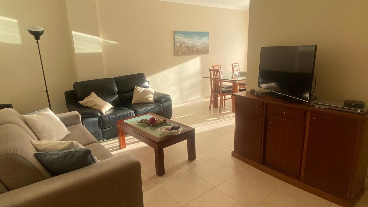 Charmant Appartement A 1Km De La Plage, Avec Piscine A 알부페이라 외부 사진