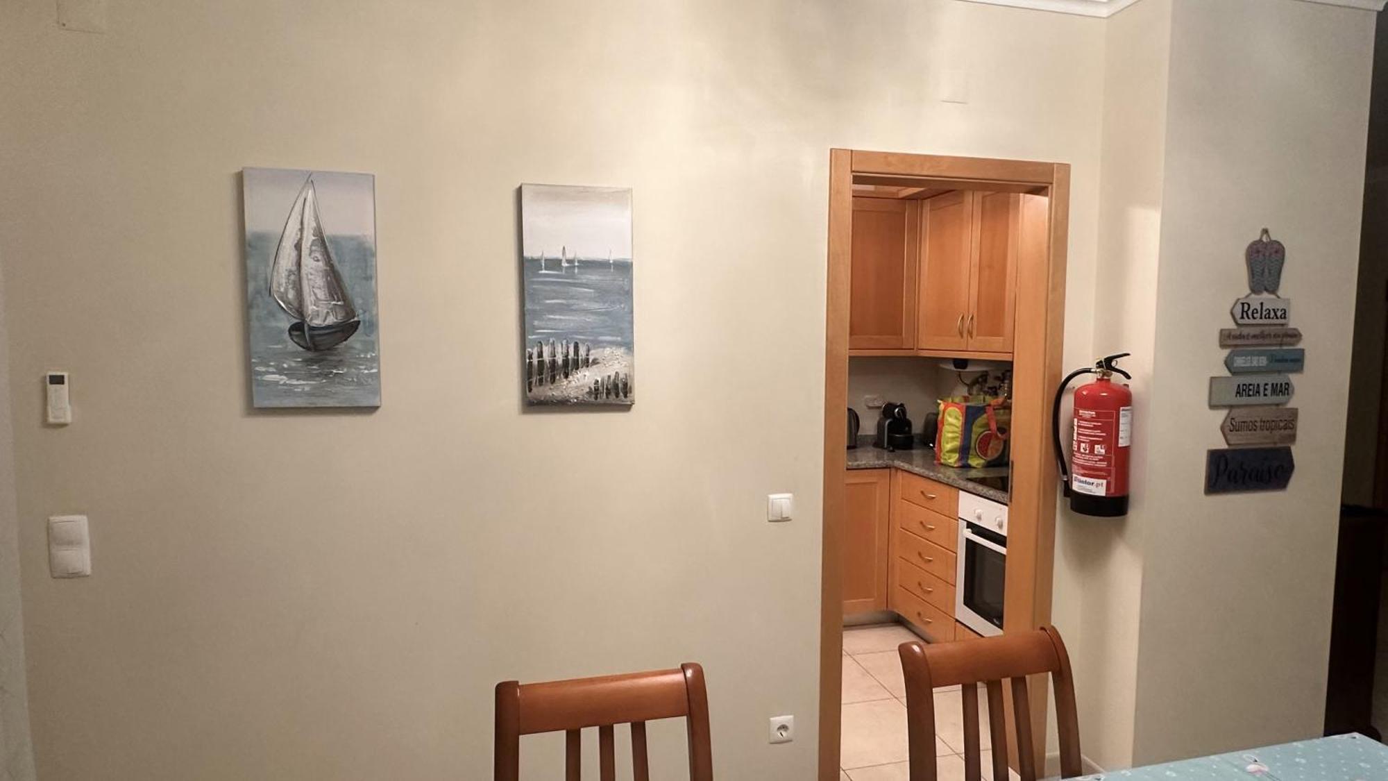 Charmant Appartement A 1Km De La Plage, Avec Piscine A 알부페이라 외부 사진