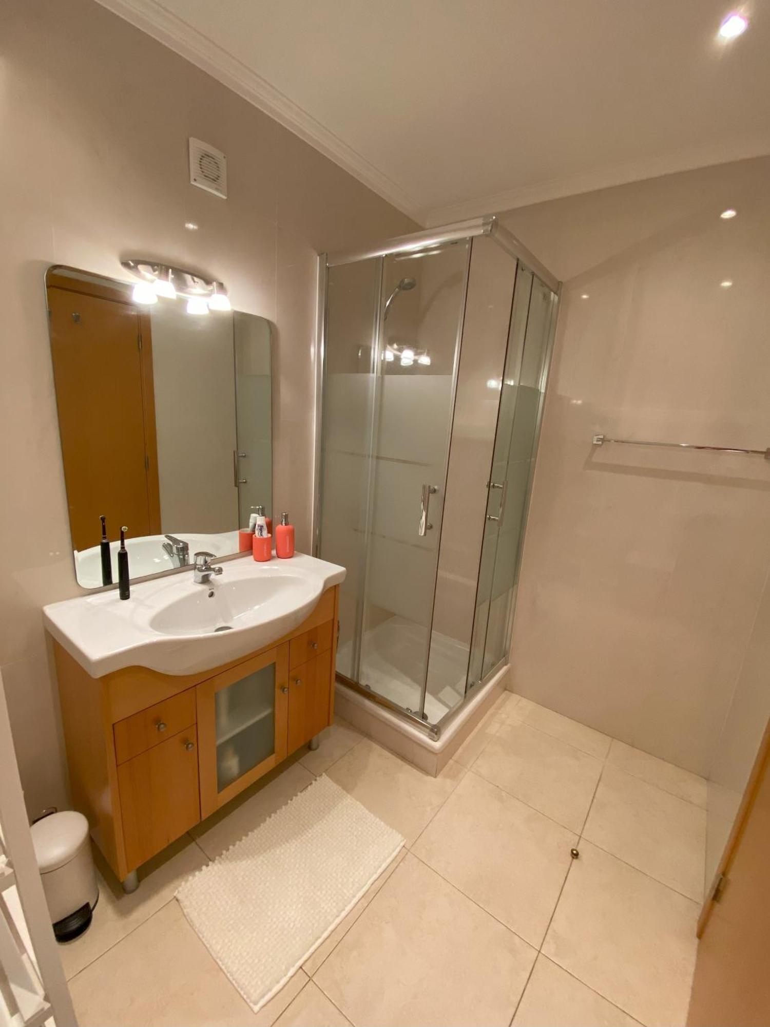 Charmant Appartement A 1Km De La Plage, Avec Piscine A 알부페이라 외부 사진