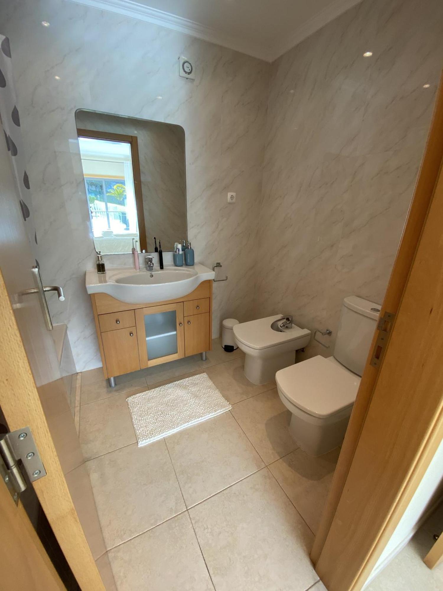 Charmant Appartement A 1Km De La Plage, Avec Piscine A 알부페이라 외부 사진